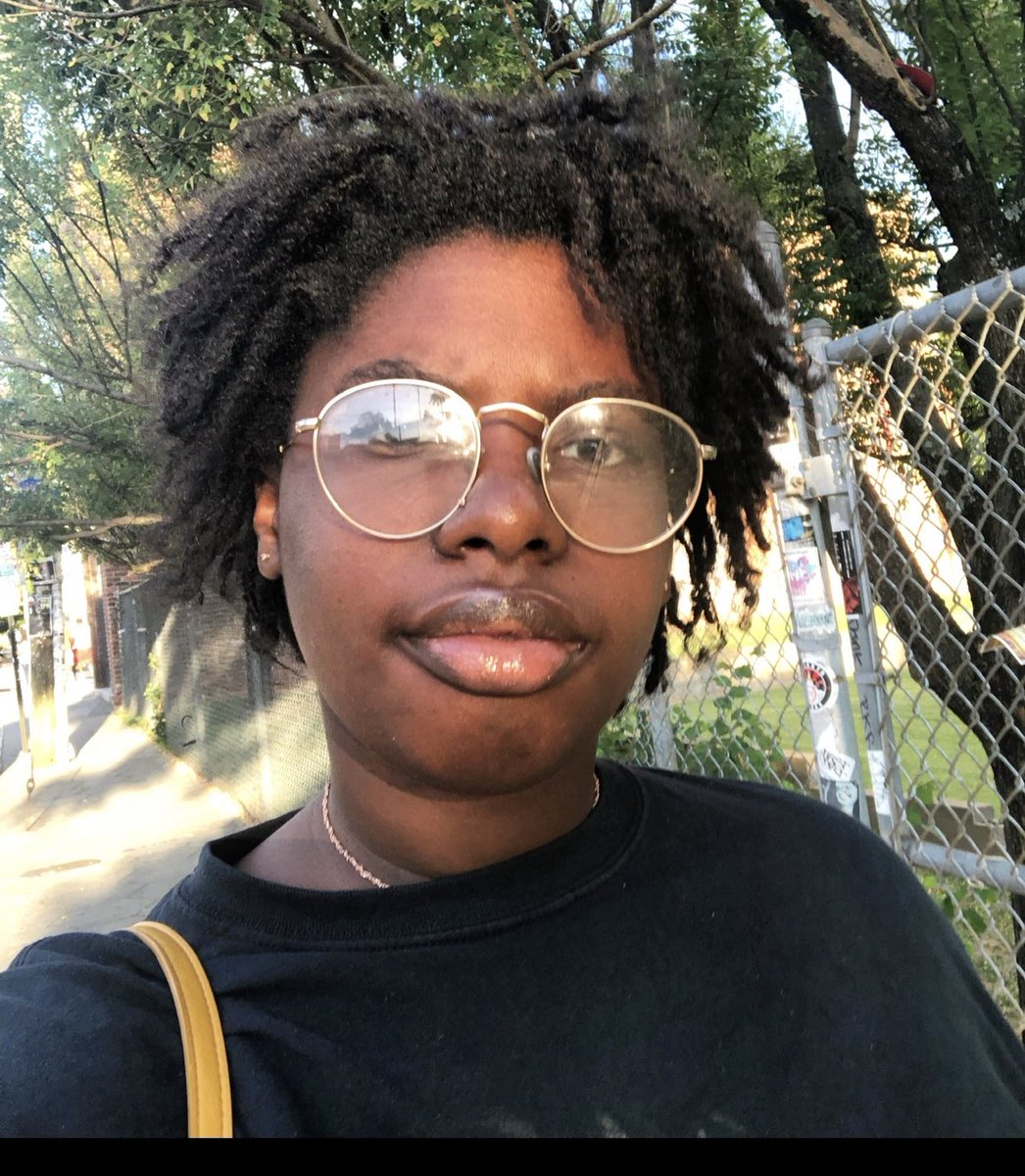 this is what my locs looked like after going 4 months without a retwist! this is longest i’ve ever went. as you can see, i basically have a mini afro under locs  for some ppl they may like this look, but it’s not for me personally!