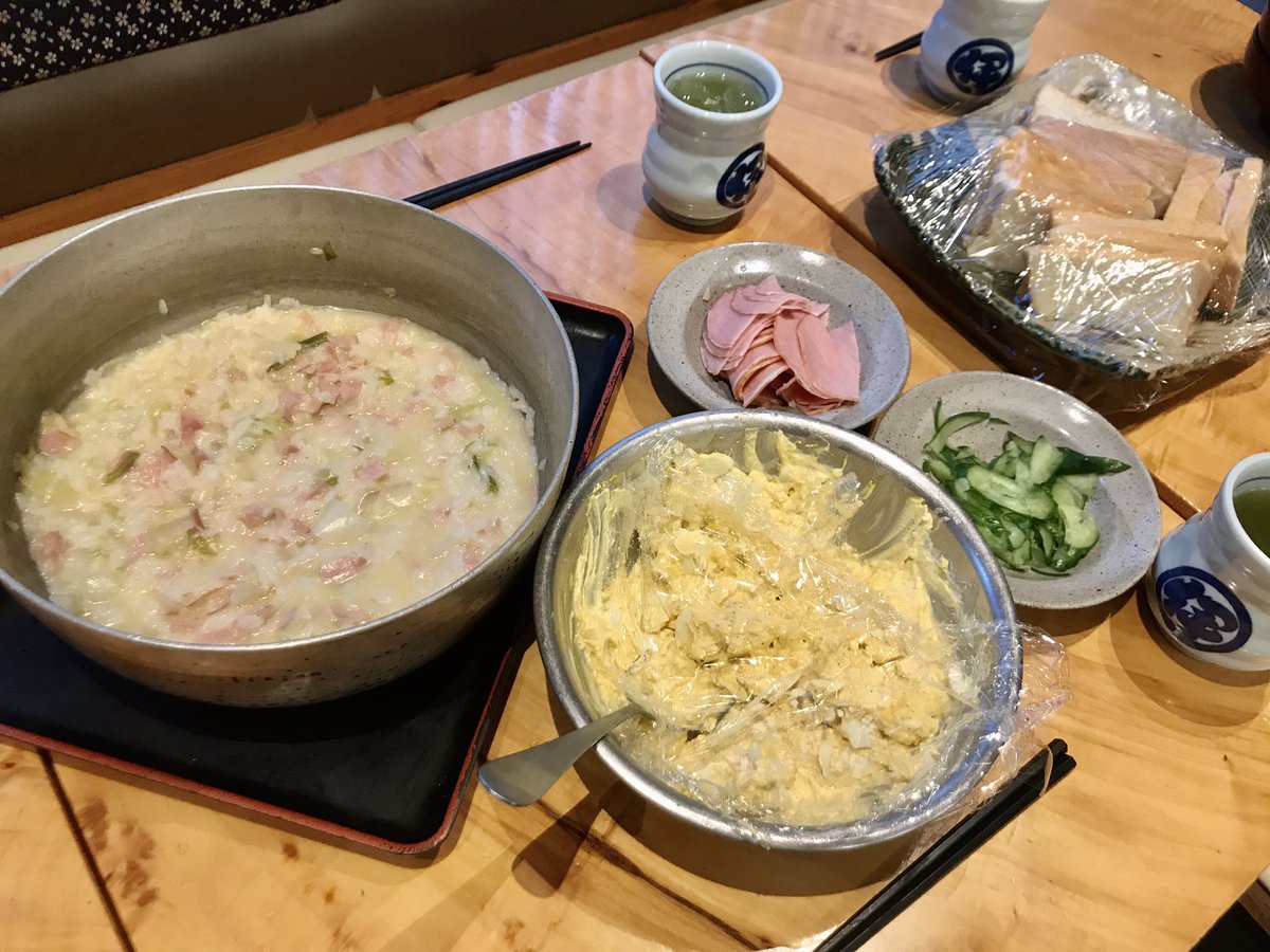 ginzamaruisushi's tweet photo. #水にこだわる高級食パン #サンドイッチ #リゾット
#まる伊の賄い #銀座に志かわさんのパン #ThisIsNotOurs https://t.co/cAOcpOK27j