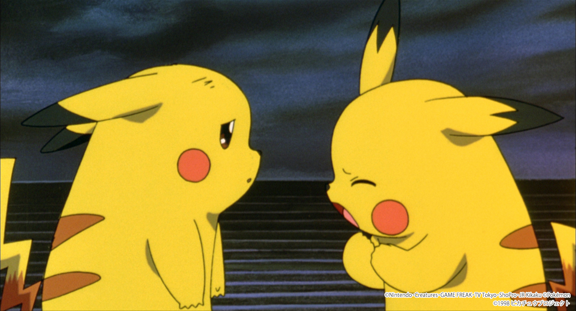 アニメ ポケットモンスター 公式 ミュウツーの逆襲 裏話 オリジナルとコピーポケモンたちが戦う中 戦わない選択をしたピカチュウとニャース 2匹に込められた思いを湯山監督に伺いました ピカチュウはポケモンでありながら サトシとの強い絆が