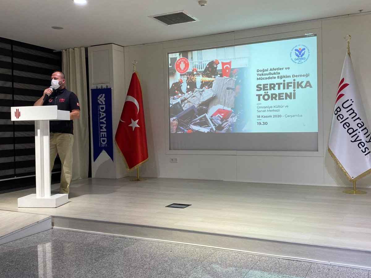 ihhoffroad's tweet photo. Mahalle afet gönüllüleri sertifika verme programına Ümraniye Belediyesi'nin daveti üzerine katılım sağladık. https://t.co/40clEpvNSP