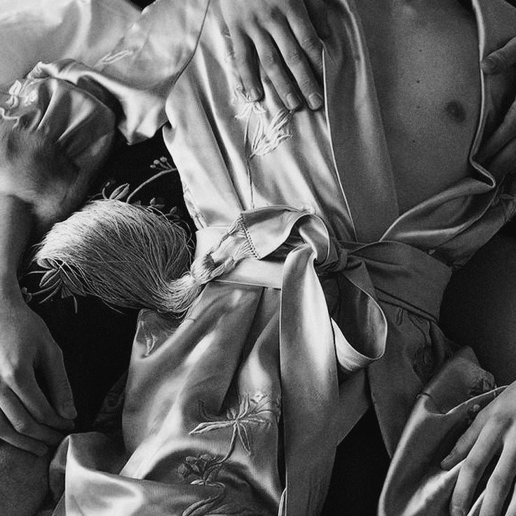 bottmsoob's tweet photo. `` 𝙁𝙚𝙩𝙞𝙨𝙝 𝙛𝙤𝙧 𝙢𝙮 𝙡𝙤𝙫𝙚 `` 
 
Mafia au || Omegaverse || Multiple Hybrid Arc || OT5 poly || S××bin Harem https://t.co/IEbnMpDYOG