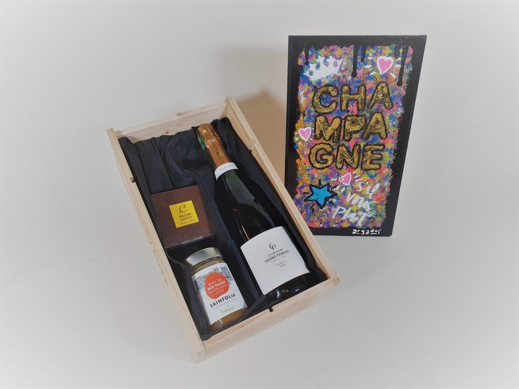 beauxvins's tweet photo. 5️⃣[#BoxVin] : Box, coffrets : le vin se met en boîtes à l’approche des fêtes

✳️ https://t.co/sbmDGzHdLY 
#WineMorning 🍷⚡

🔗 @TerredeVins #winelover #wine #winetasting #vin @beauxvins #BeauxVins #blogvin https://t.co/oYh1PHFkdM