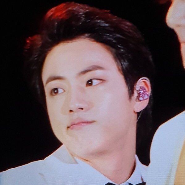 KIM SEOKJIN BEING DANGEROUSLY HOT AND SEXY - A DANGEROUS THREAD Be Prepared for the attacksThis thread is not for the weak hearted people So open at your own riskI'm warning y'all #방탄소년단  #진  #석진  #방탄소년단진  #방탄진  #JIN  #SEOKJIN  #BTSJIN  @BTS_twt