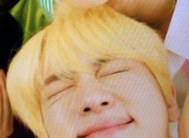 KIM SEOKJIN BEING DANGEROUSLY HOT AND SEXY - A DANGEROUS THREAD Be Prepared for the attacksThis thread is not for the weak hearted people So open at your own riskI'm warning y'all #방탄소년단  #진  #석진  #방탄소년단진  #방탄진  #JIN  #SEOKJIN  #BTSJIN  @BTS_twt