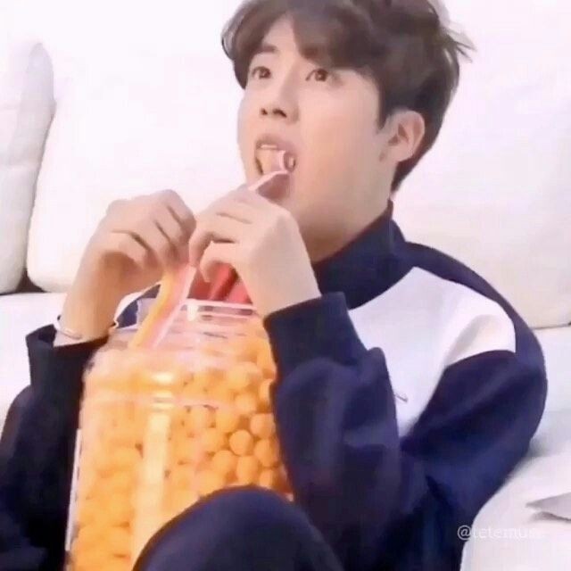 KIM SEOKJIN BEING DANGEROUSLY HOT AND SEXY - A DANGEROUS THREAD Be Prepared for the attacksThis thread is not for the weak hearted people So open at your own riskI'm warning y'all #방탄소년단  #진  #석진  #방탄소년단진  #방탄진  #JIN  #SEOKJIN  #BTSJIN  @BTS_twt