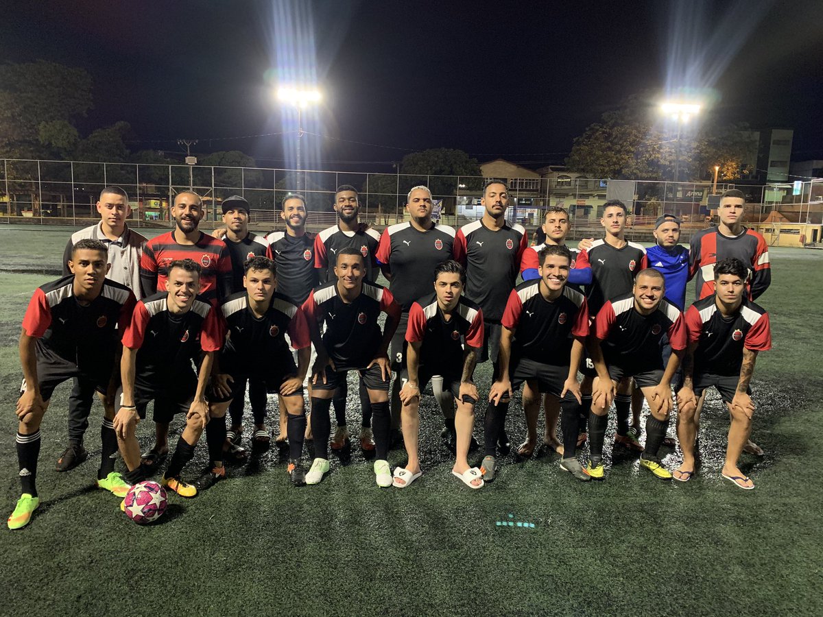 __ABEC's tweet photo. Após começar o jogo perdendo por 1x0 nossa equipe correu atrás do resultado é saiu com q vitória por 2x1 com gols de @Alexsanderaf e @andin97 #avanteabec🔴⚫️🐊 https://t.co/7Jwo4aiTCF
