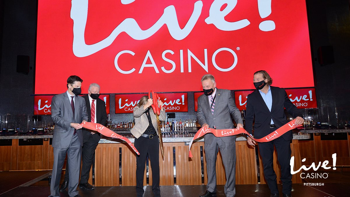 livecasinoPGH's tweet photo. Live! Rewards®️Card Members can go Live! THIS WEEK! Make your reservations here: https://t.co/resNgVVUUZ
If you don’t have a card yet you can pick one up at our Preview Center in @WestmorelandPA #LiveCasinoPGH #PlayAtLIVE #Casino
Gambling Problem? Call 1-800-Gambler https://t.co/aaOdsHzmjo