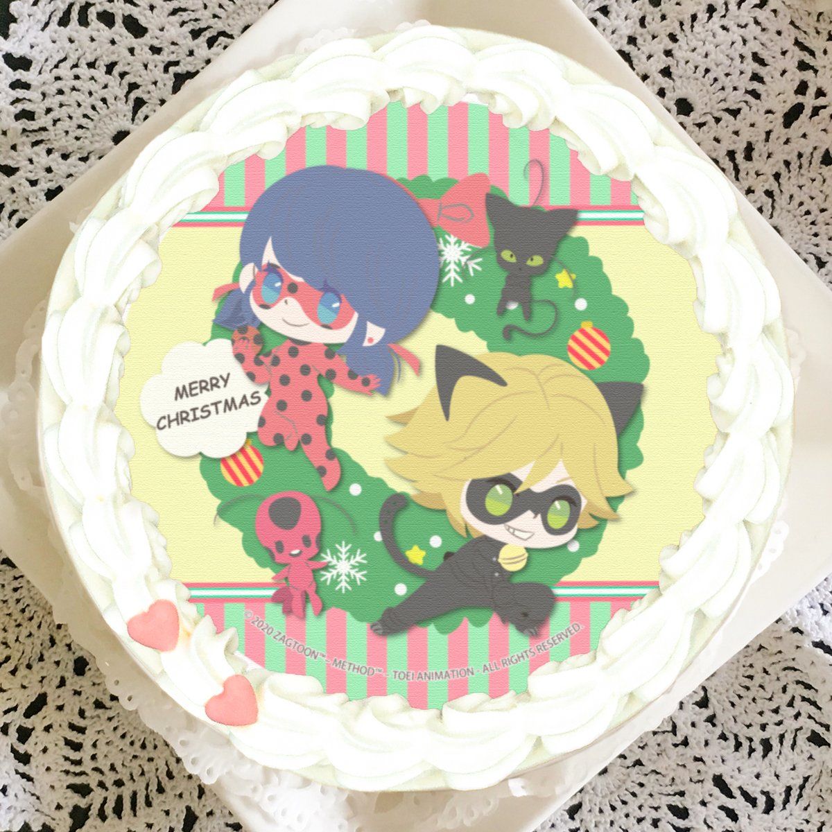 プリロール公式 キャラケーキ マカロン V Twitter ミラキュラス レディバグ シャノワール クリスマスケーキご予約受付中 ミラキュラス のケーキで素敵なxmasを過ごしませんか 購入特典缶バッジ付きで全国へお届け 本日11 19 木 まで 5 Off