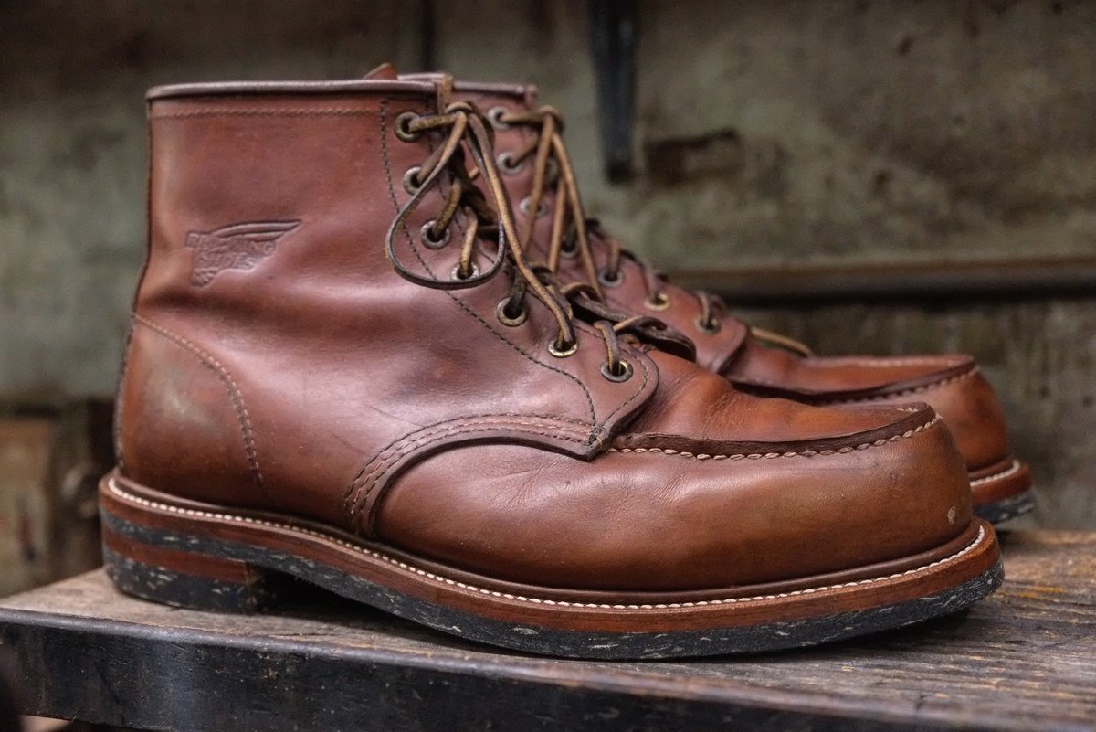 RoleClub's tweet photo. Redwing resole. RC corded full soles. Low block heel. Stormwelt. Medium brown edge finish. #rcredwing #bootrepair #roleclub #redwing #redwingheritage https://t.co/rEejmkjGja