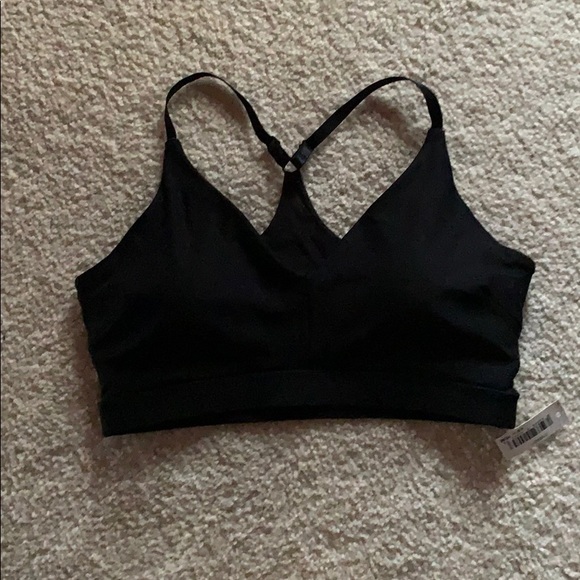 Shanoia's tweet image. So good I had to share! Check out all the items I'm loving on @Poshmarkapp #poshmark #fashion #style #shopmycloset #wrangler #freepeople: posh.mk/rgIbSgf1wbb