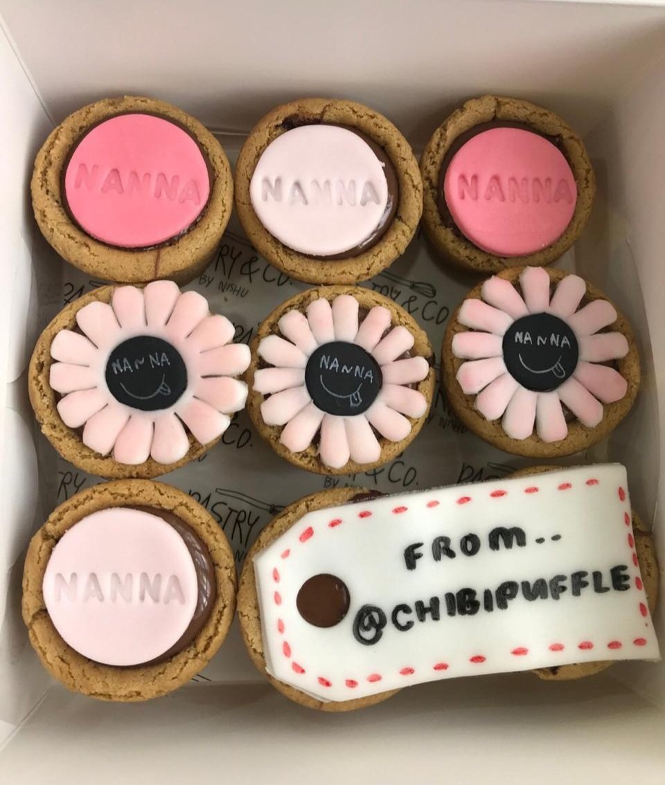 chibipuffle's tweet photo. Although i am far away, i hope this little support could reach you. Congratulations @MSuppasit!

Food support of M cake and nutella bites too enjoy 💙

@Msuppasitstudio please enjoy the cake too, thank you for always taking care of mew.

#NanNaPressConxMSS https://t.co/eKg0InHGgB