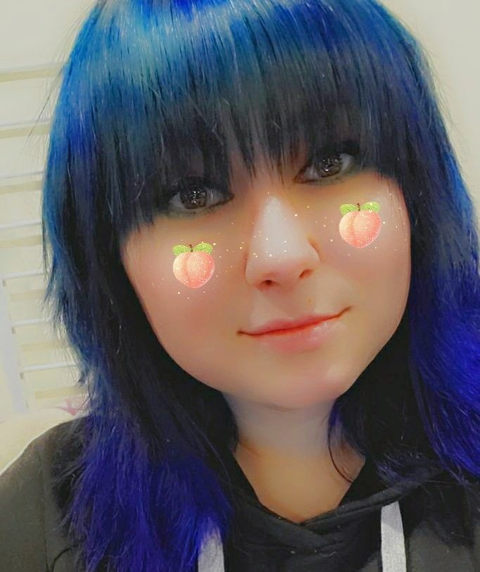 divinecalamity3's tweet photo. Decided that it was time for a change 💇‍♀️🥰 https://t.co/YpkKROJ2mh