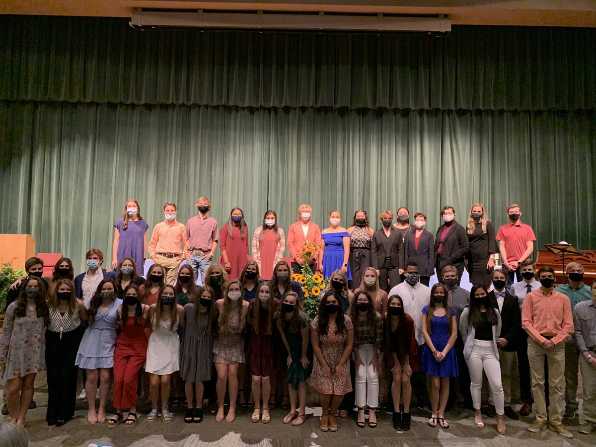 NhsBrenham's tweet photo. Congratulations to our newest National Honors Society members, and thank you to those who came out in person and virtually to help us celebrate our inductees! @JoeChandlerBHS @BrenhamISD @BrenhamHSNews @BrenhamHS @ChaplinTylor @schoolofschulze @marley_diann https://t.co/DId0w6wyor