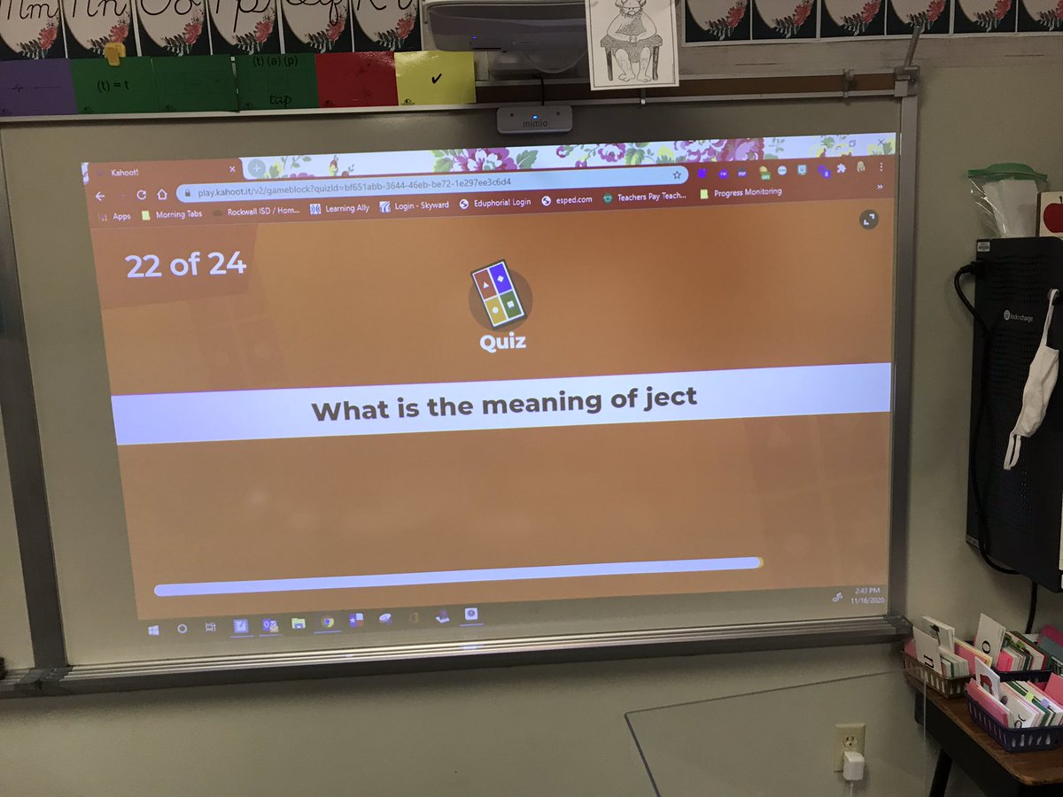 KLRux_Graves's tweet photo. No matter if you’re just starting the program or close to finishing it,  it’s fun to show what you know playing a game of Kahoot. @nebbienation @TheShannonStars @RISDSpecial https://t.co/hi6oGTVeEr