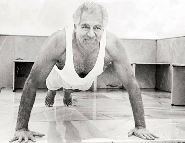capt_amarinder's tweet photo. I pay my respects to the most famous wrestler of India, Dara Singh ji on his birth anniversary. He was a great human being who we will always fondly remember, right from his undisputed wrestling career to his on-screen portrayal of Hanuman ji in Ramayan. https://t.co/zGYccgMny1