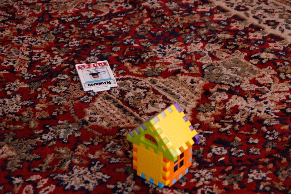 Aasif Sultan's daughter, Areeba, kissing her father's ID Card. She was 6 months old when he was arrested, and has been growing up without him. “She doesn't cry my name in distress but her father's name," her mother says. #FreeAasifSultan

(Photo Courtesy: Zainab Mufti/TRT World)