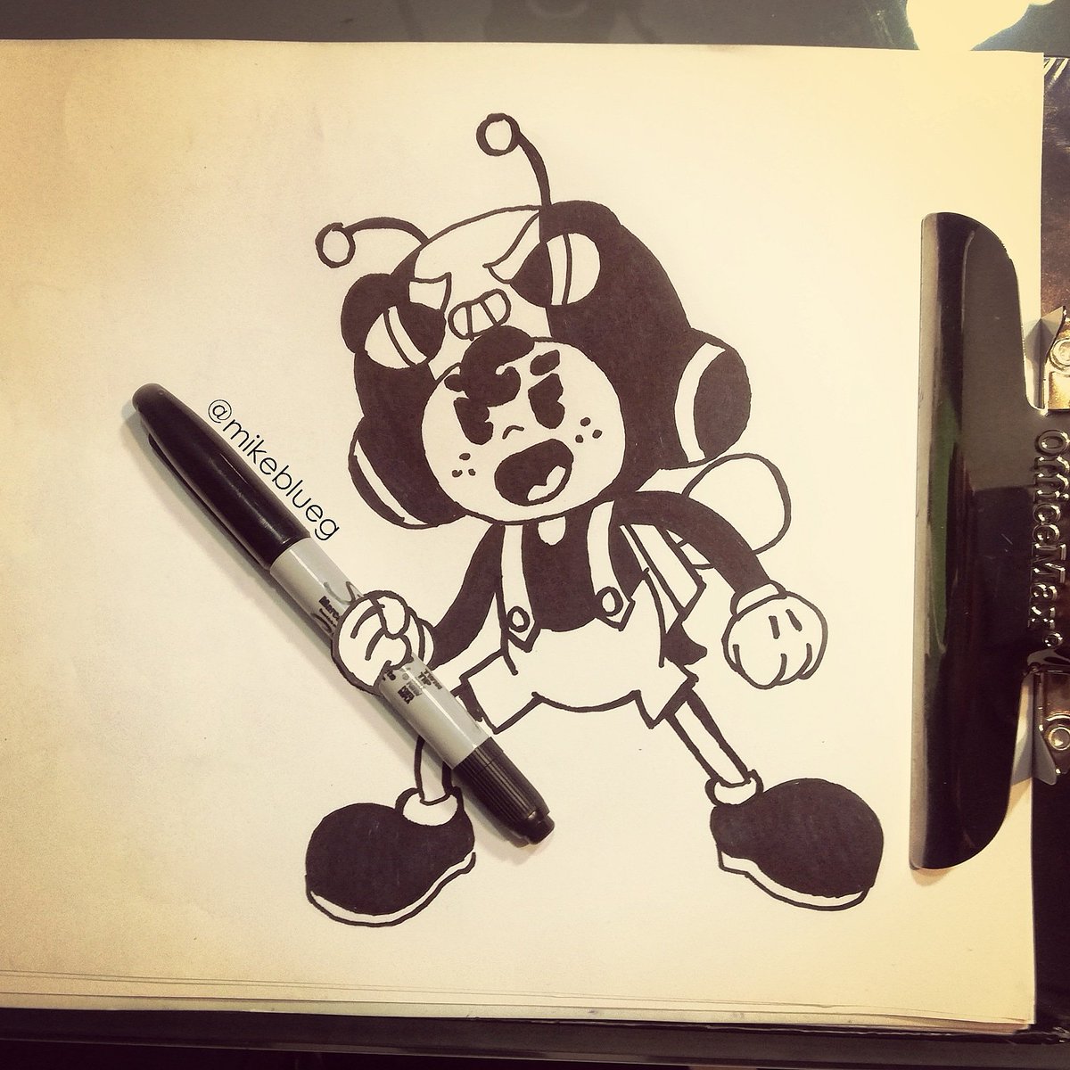 Hola! hice este dibujo de Bea Archivillana 🖤
#BrawlStarsArt
#BrawlStars