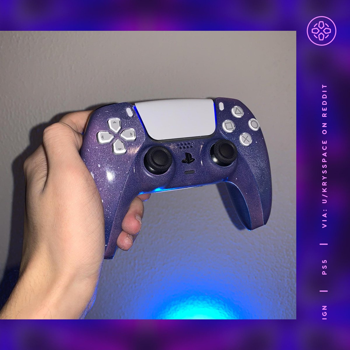 IGN's tweet image. The PS5 has been out less than a week, but fans have already started creating some awesome custom paint jobs with its detachable side panels. bit.ly/35Go4Rz