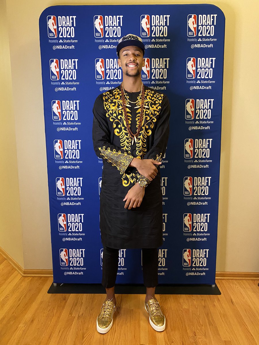 Zeke Nnaji's Mom Goes Viral And Becomes An Instant Meme Because Of Her  Dress On NBA Draft Night - BroBible