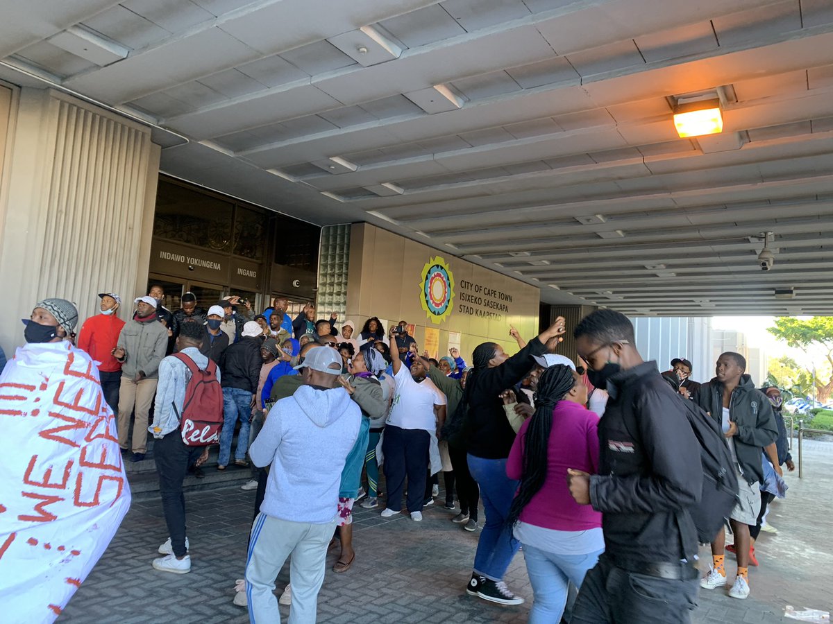 ewnreporter's tweet photo. #CTprotest A group of people have gathered at the Civic Centre in Cape Town this morning, protesting over basic services. KP https://t.co/V06S3JOk0a