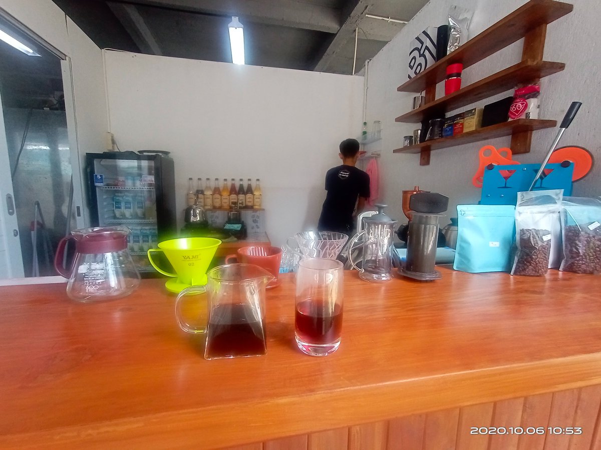 Ngopi
Jl.rereng wulung no26 bandung
<a href="/coffeethought/">Tirhase</a>.bdg