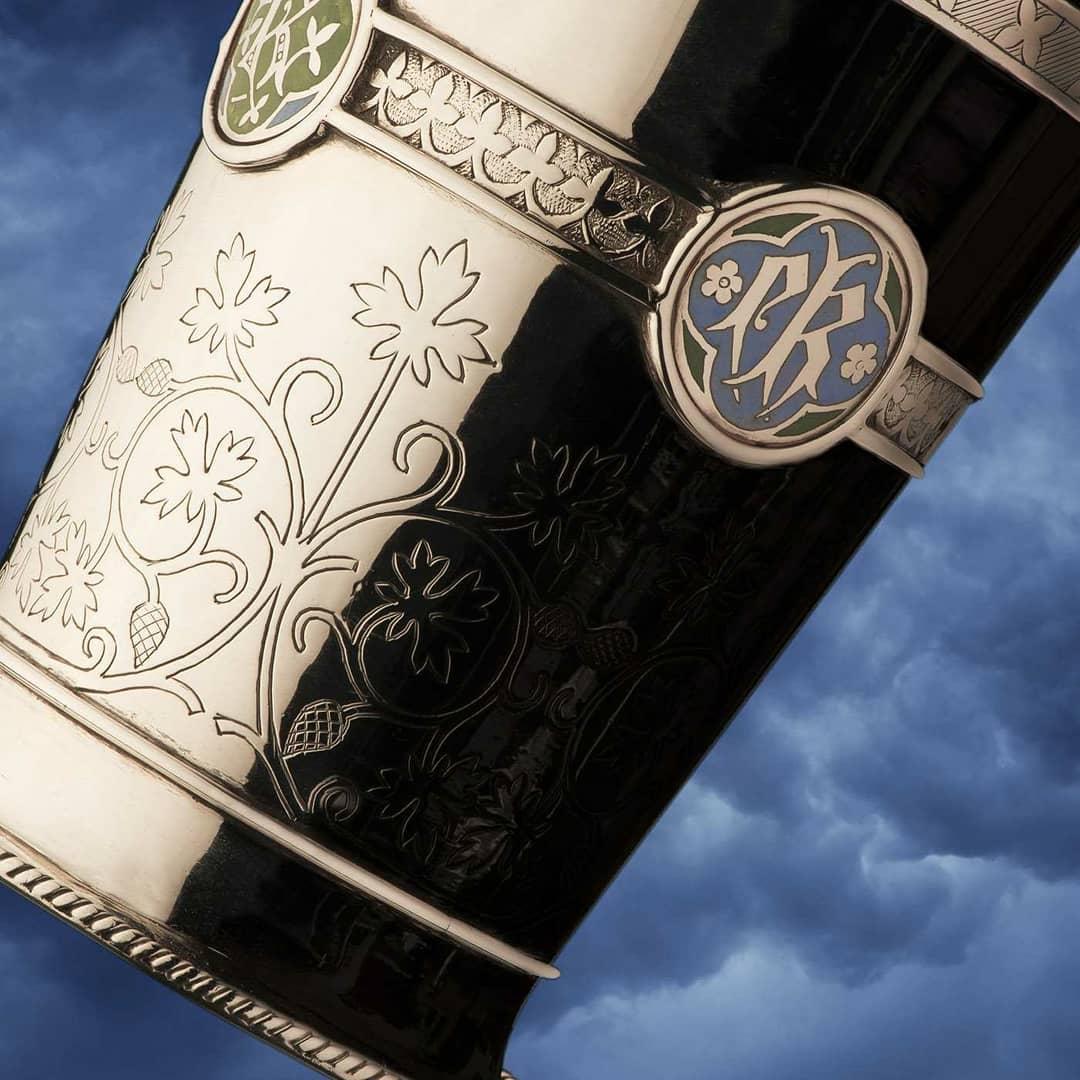 Pugin_awn's tweet photo. #DrinkingCup.Designed by #awnpugin and made by #JohnHardman & Co.1853.
© Oscar Graf Gallery
©📷Arnaud Carpentier & Didier Herman
#pugin #augustuspugin #johnhardman #gothicrevival #metalwork #art #gothicrevivalmetalwork #metalworking #metalworkdesigns #metalworks #oscargrafgallery https://t.co/QVFASD6DIJ