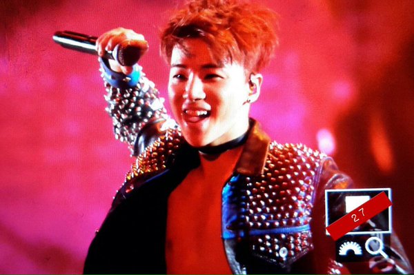 𝐢𝐊𝐎𝐍 𝐀𝐁𝐒 𝐚 𝐭𝐡𝐫𝐞𝐚𝐝 ; @YG_iKONIC  #iKON  #아이콘