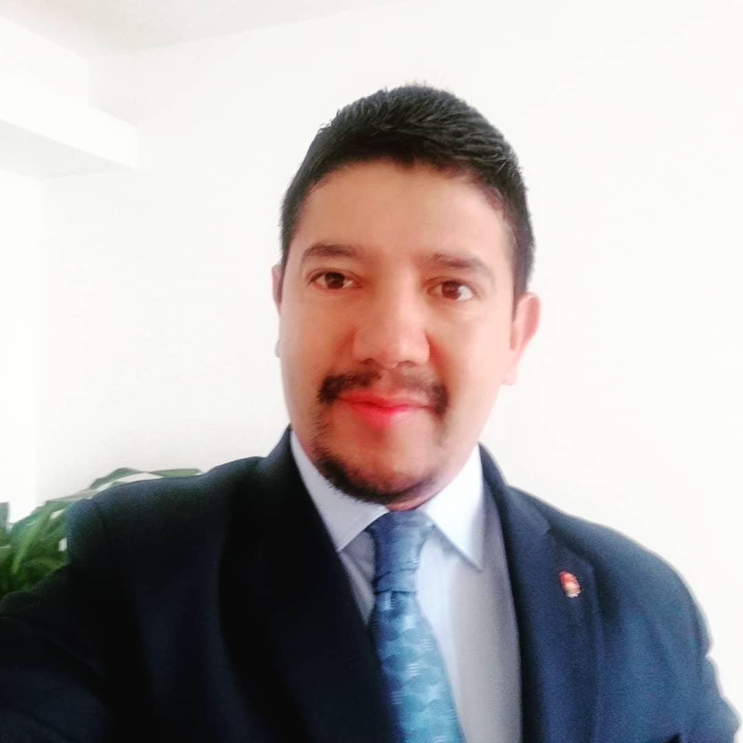 🔴 #EnVivo | Entrevista con el Dr. Stalin Bernal, Responsable del Centro de Educación Continua
de la @UCatoCuenca.
En #CiudadNoticias se refiere al I Encuentro Iberoamericano "Desafíos de la Educación Superior y Transformación Social".

Facebook Live:
▶️ facebook.com/RadioCiudad101…