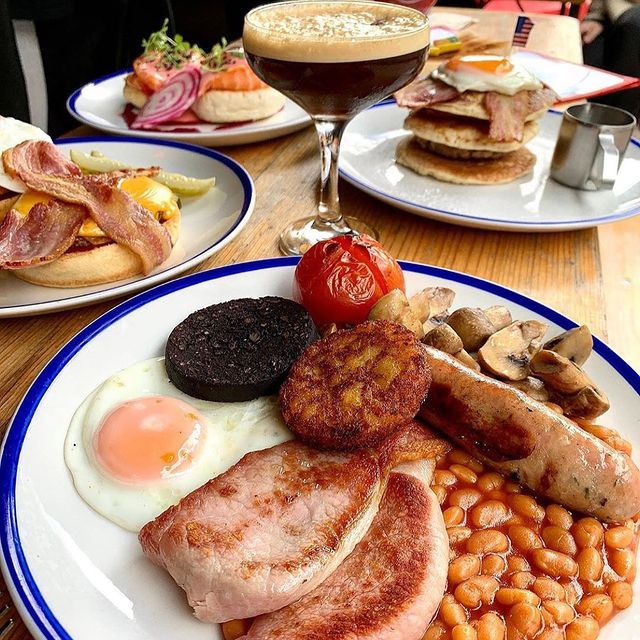 localthronesmcr's tweet photo. Are you really ready for the weekend? π₯π³π₯ Get your lockdown kits ordered today! @thekoffeepot #LocalThronesMCR
Breakfast, pancakes, MancMuffin and dds_burgers & plenty of booze! π»π
πΈ: thekoffeepot https://t.co/VXaCRFWv5H