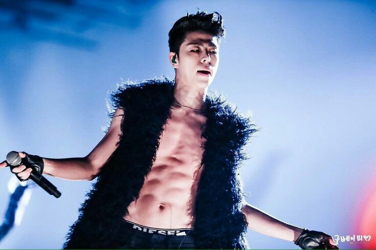 𝐢𝐊𝐎𝐍 𝐀𝐁𝐒 𝐚 𝐭𝐡𝐫𝐞𝐚𝐝 ; @YG_iKONIC  #iKON  #아이콘