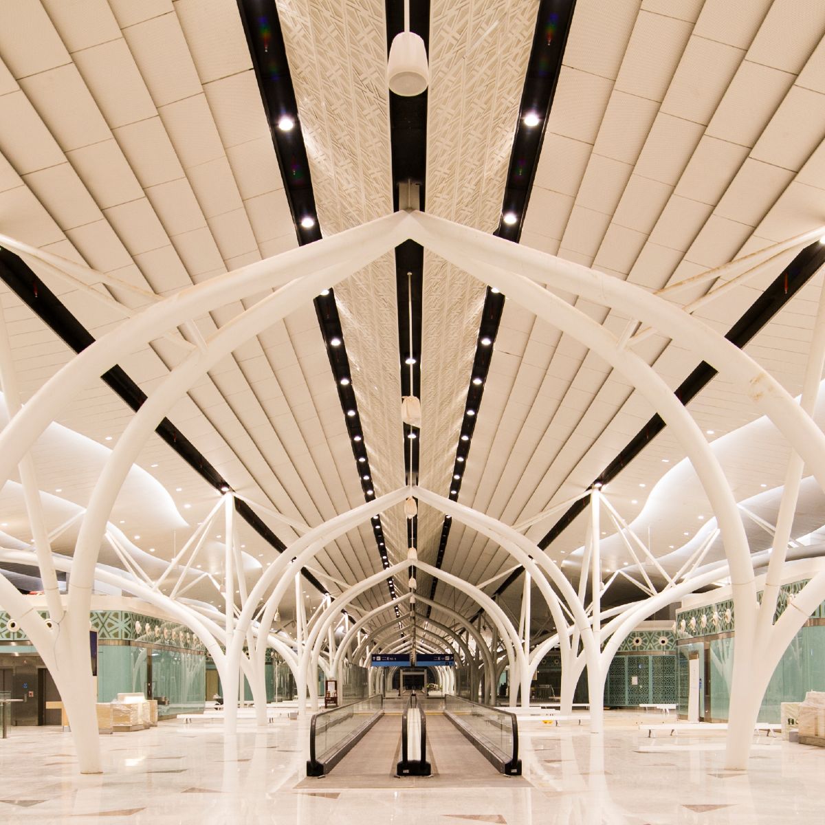 sylvaniaME's tweet photo. King Abdulaziz International Airport (KAIA) is Saudi Arabia's third-largest airport and Sylvania Lighting is proud to have collaborated with the airport.
https://t.co/rKV2vbi79W
#Sylvania #Concord #jeddah #KAIA #saudiarabia https://t.co/seTsfjPRmn