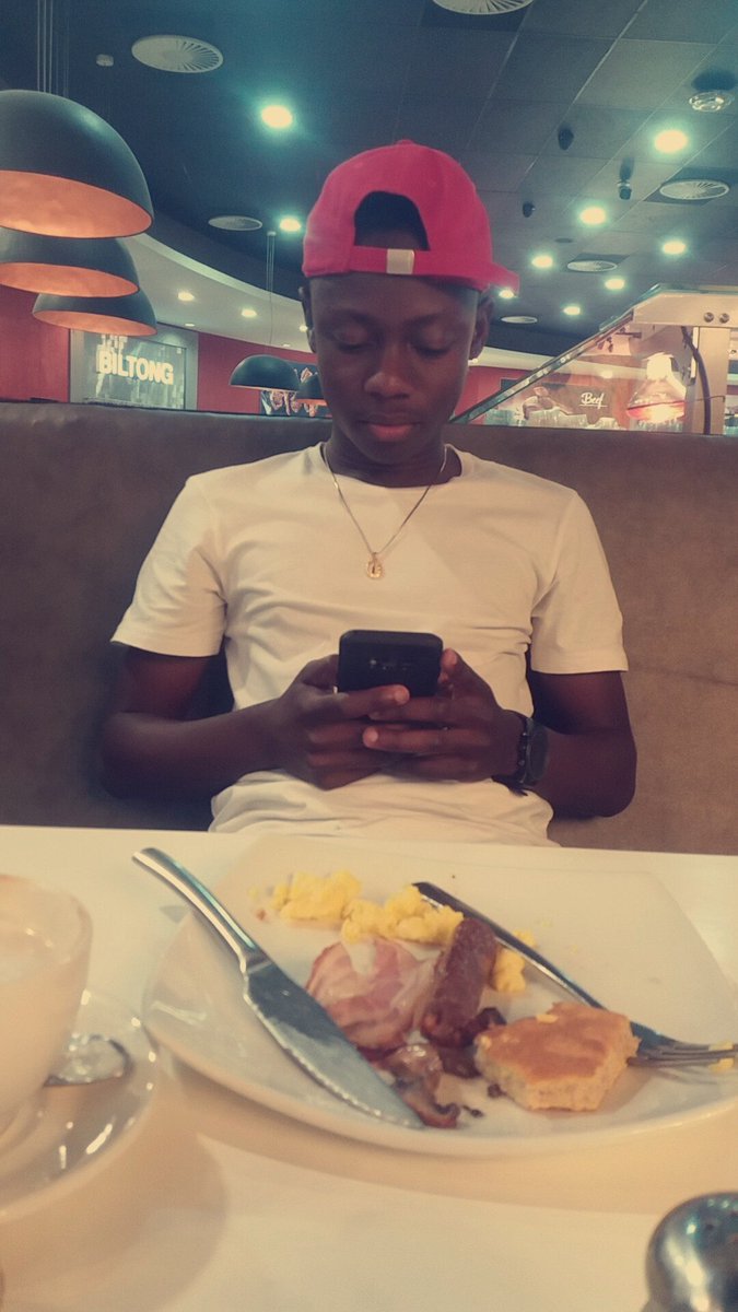 taps_ak's tweet image. Hello...