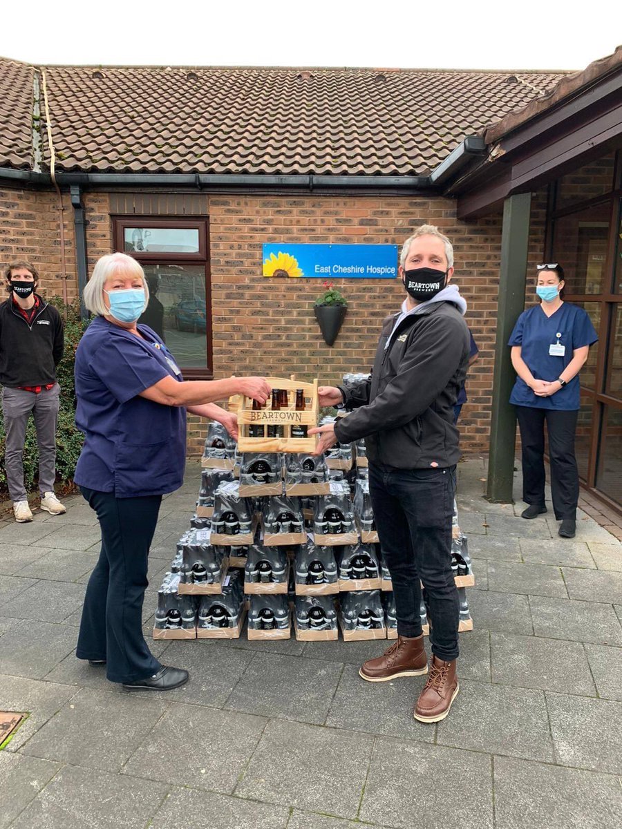 BeartownBrewery's tweet photo. We figured it was time to let some good vibes out into the local area, and popped over to the legends at @eastcheshirehospice  to give them a thank you for doing what they do, day in day out,...... and the pleasure was all ours 🍺🍻 https://t.co/mZ0f5VAYDp