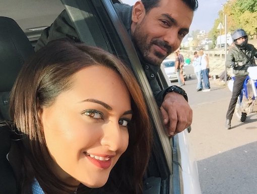 VenetiaSarll's tweet photo. Here's today's post, rafties - ENJOY!!! 😍😚
https://t.co/0Fqtj0vkwF
@TheJohnAbraham #SatyamevaJayate2 #4YearsOfForce2 #RaftieCreativity #Pathan 
I'll blog again on SATURDAY. #StaySafe my lovelies! 🙏🤗 https://t.co/dosQRyGHlH