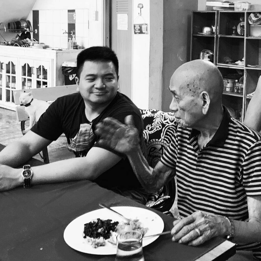 Lolo was my original idea of a stoic. He didn’t want to be a burden to anyone. He didn’t need stuff. He lived frugally, even if his children spoiled him with things we thought would make his life comfortable. He simply didn’t subscribe to our idea of cre… instagr.am/p/CHxVWVAn1RY/