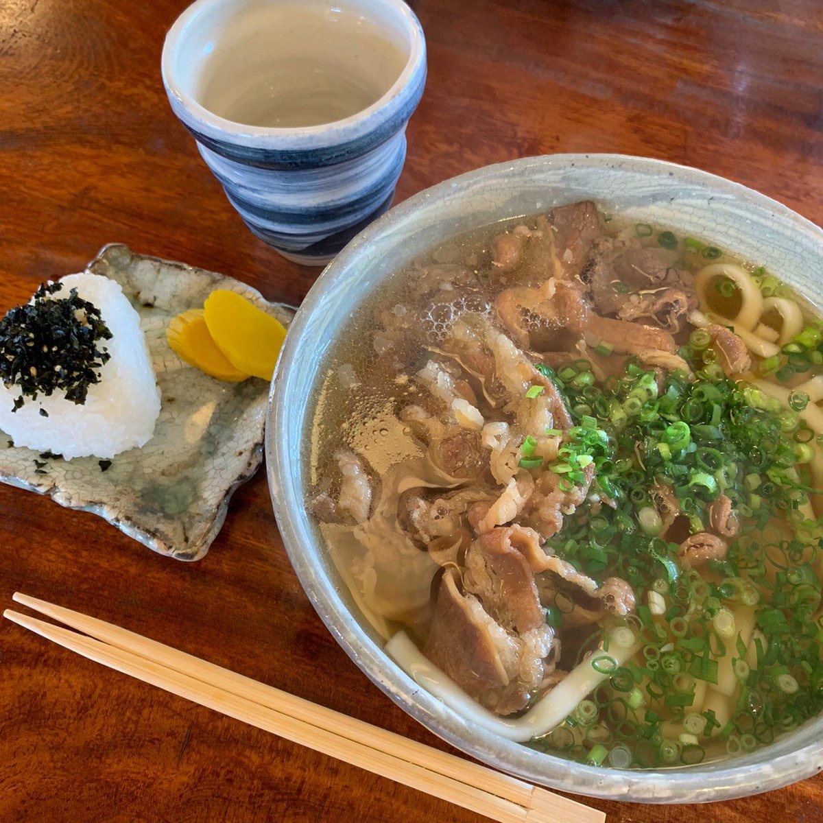 youary2's tweet photo. ダイエット1日目。

胸やけ

#肉うどん 
#太田胃酸いい薬です
#arytriry https://t.co/4OGnVRw5po