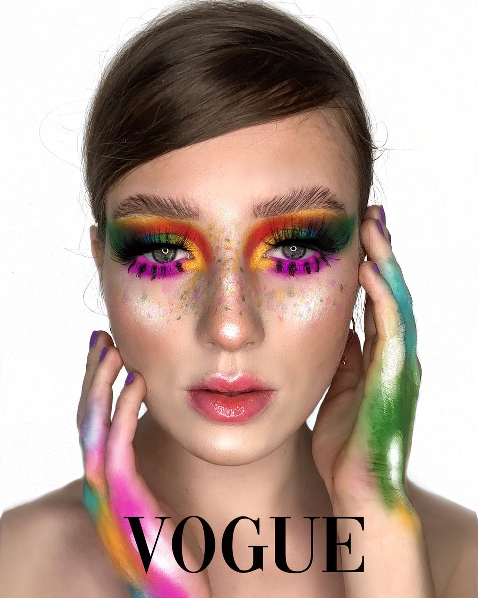 ScarletKo1's tweet photo. @tomanchellmua @jamescharles @MorpheBrushes @fentybeauty @bperfectcosm @beautybay Looks amazing! I did it too https://t.co/CEqt7S1nKb