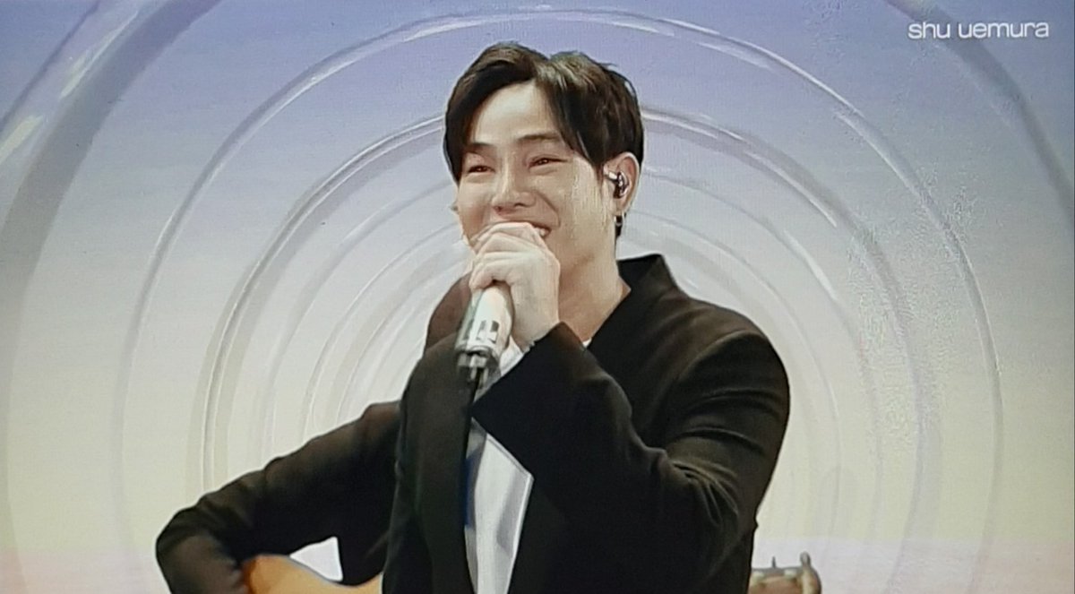 PeckPalitMoment's tweet photo. ไม่ควรมีคนเดียว อคูสฯเวอร์ชั่น

แปลงเนื้อไปอี๊กกกกก นิ้มตาหยีขนาดนี้

#PalitXrougeunlimited
#เป๊กผลิตโชค
#PeckPaLitChoke https://t.co/abUQdQ9joJ