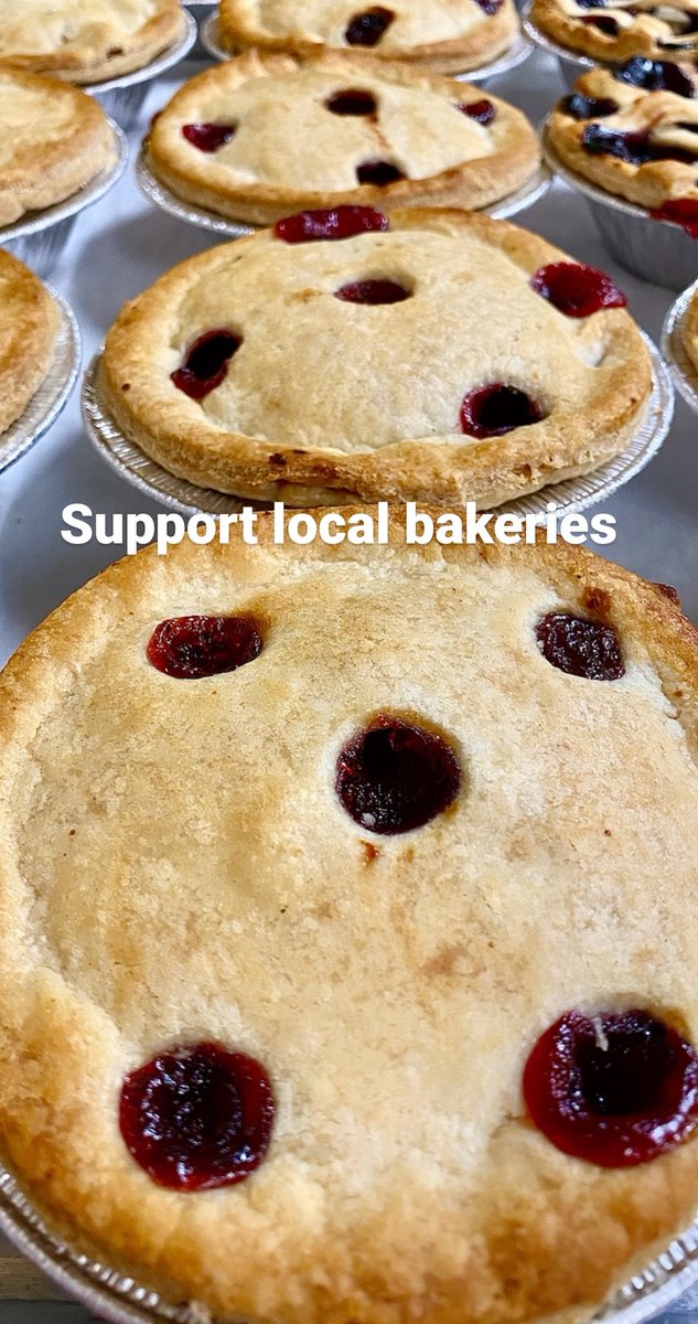 Bennysbakery's tweet photo. Place your pie, pierogi, &amp; nalesniki orders for Thanksgiving. (734) 429-9120, we're here till 2pm. #local #bakery #saline #Thanksgiving #polish https://t.co/u8lU5GQKJi