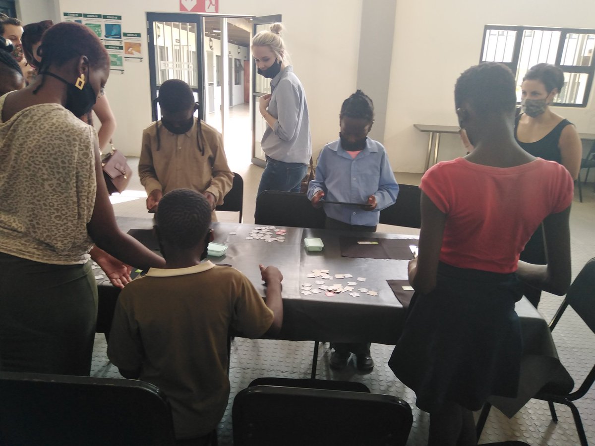 navymaile56's tweet photo. #OpenLearningAcademy #RuralRockstars #WonderfilledLearning @GwfOnline @HazyviewDLC https://t.co/sxXaeoAhXE