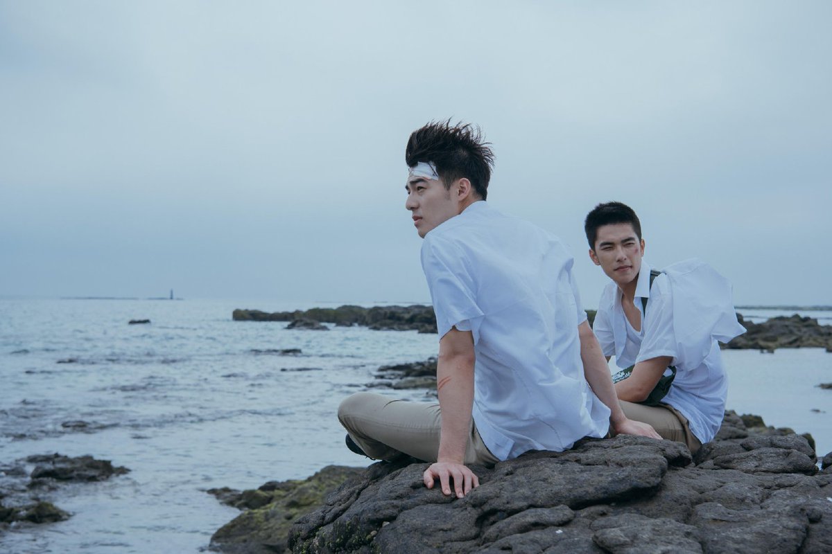 → 9月の公開以来人気らしく、最近中華圏の有名な映画賞の金馬奨に5部門のノミネートが発表されたところで本国に先駆けて日本で『君の心に刻んだ名前』というタイトルで上映された時に観ることができたんですけど  #แปลรักฉันด้วยใจเธอ のスチールと予告編が公開された時にハッとして  https://twitter.com/whats823mean/status/1314103931752992769