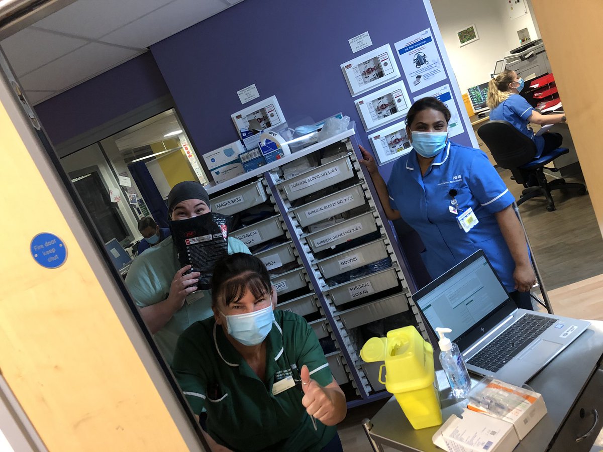 Ensuring staff on the night shift can get home to their beds by bringing the jab to their night shift <a href="/CSScritcare/">Critical Care</a> <a href="/MFT_MRI/">Manchester Royal Infirmary</a>