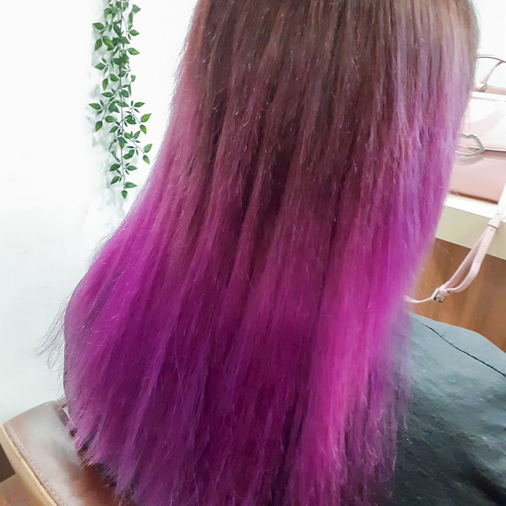 paulkemphair's tweet image. Jo's client Jasmine had a complete restyle  using #Joico indigo mixed with hot pink to achieve this striking look 💜 #purplehair