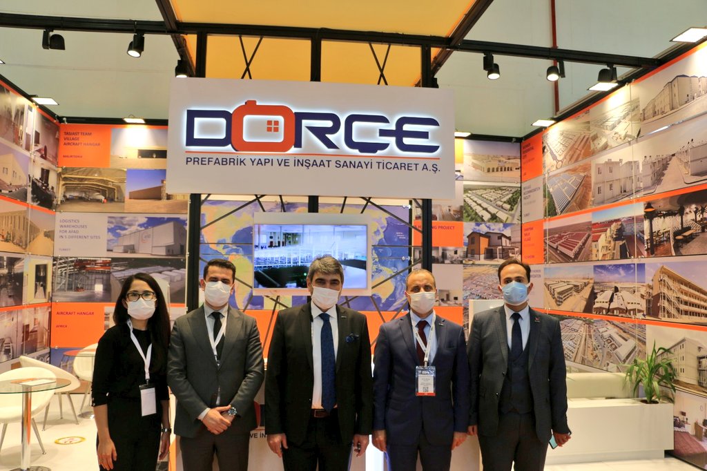 Başkanımız Hasan Basri ACAR ve beraberinde ki heyet MÜSİAD Expo 2020 fuarında üyemiz Sn.  Süheyla ÇEBİ KARAHAN  Hanımefendi'nin (Dorçe Prefabrik) stantını ziyaret ettiler.