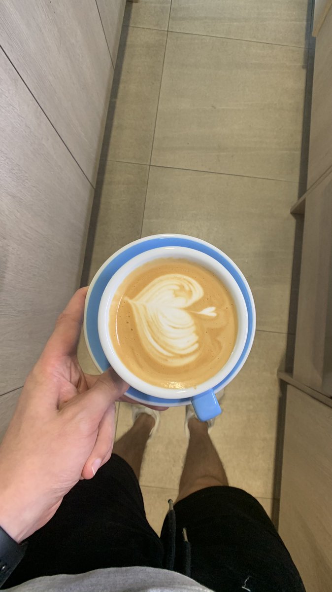 danitoo's tweet photo. Hola buenos días, recuerden tomar café. https://t.co/evxMUiCRt2