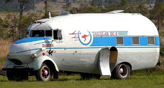 QuirkyRides's tweet photo. Someone #recycled a #Douglas #DC3 #Dakota #aircraft fuselage into a #motorhome #Quirky or what? https://t.co/DDy0mqDvfg