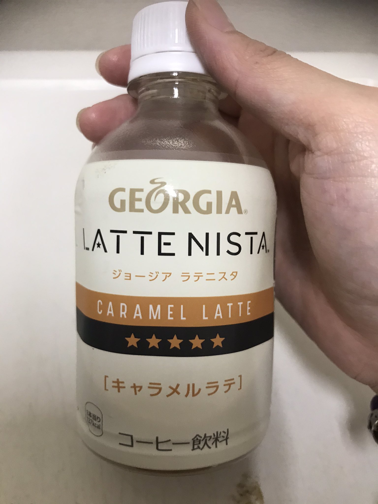 ムーちゃん 激甘だけど疲れた身体と頭にはちょうどいい ジョージア ラテニスタ キャラメルラテ