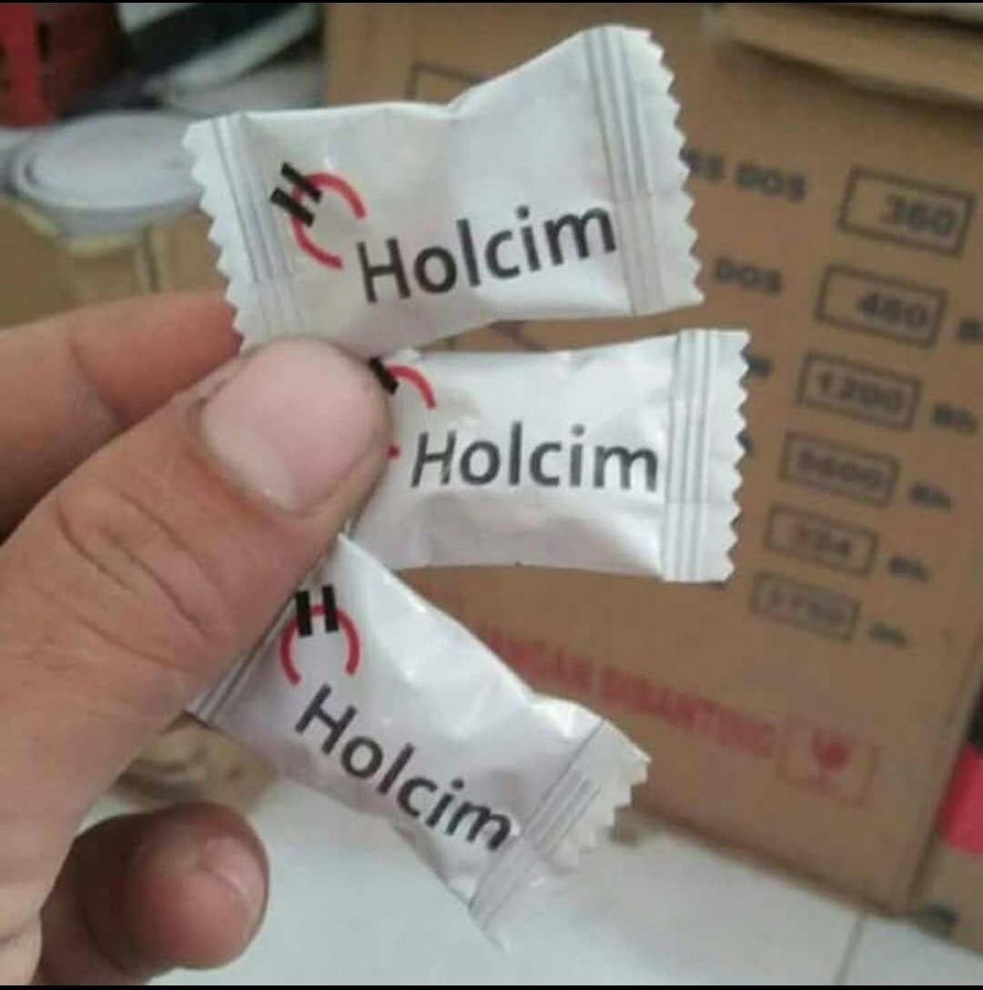 FerdianKR's tweet photo. Monggo yang mau ngecor cangkeme tonggone kini holcim hadir dalam kemasan praktis https://t.co/97y5nc51mI