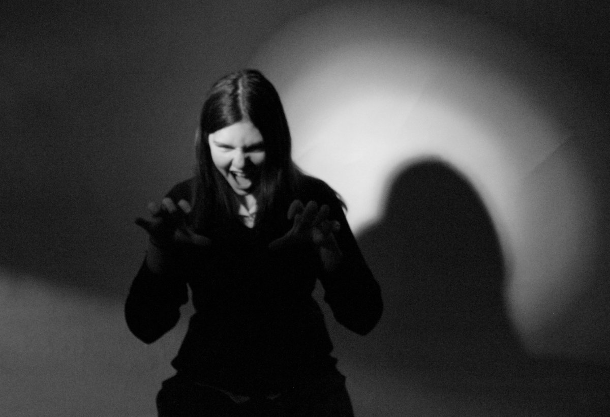 Staugart's tweet photo. Creating Rembrandt inspired lighting in photography club @staugustinesp https://t.co/qDjDPOOhlJ