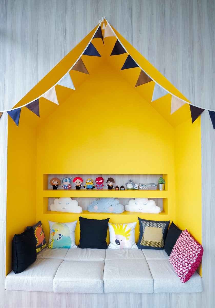 AP_Inspire's tweet photo. 🌈 โลกแห่งจินตนาการของเด็กตัวน้อย "Kid Room" ของโครงการ
👶 ให้เด็กๆได้ออกมาวิ่งเล่น ทำกิจกรรมต่างๆ ในห้อง เพื่อเสริมสร้างพัฒนาการทางด้านร่างกาย และสมอง ของเด็กๆให้เติบโตขึ้นไปอีกขั้น
#APThai #KidClub https://t.co/fTZ2meL1Px